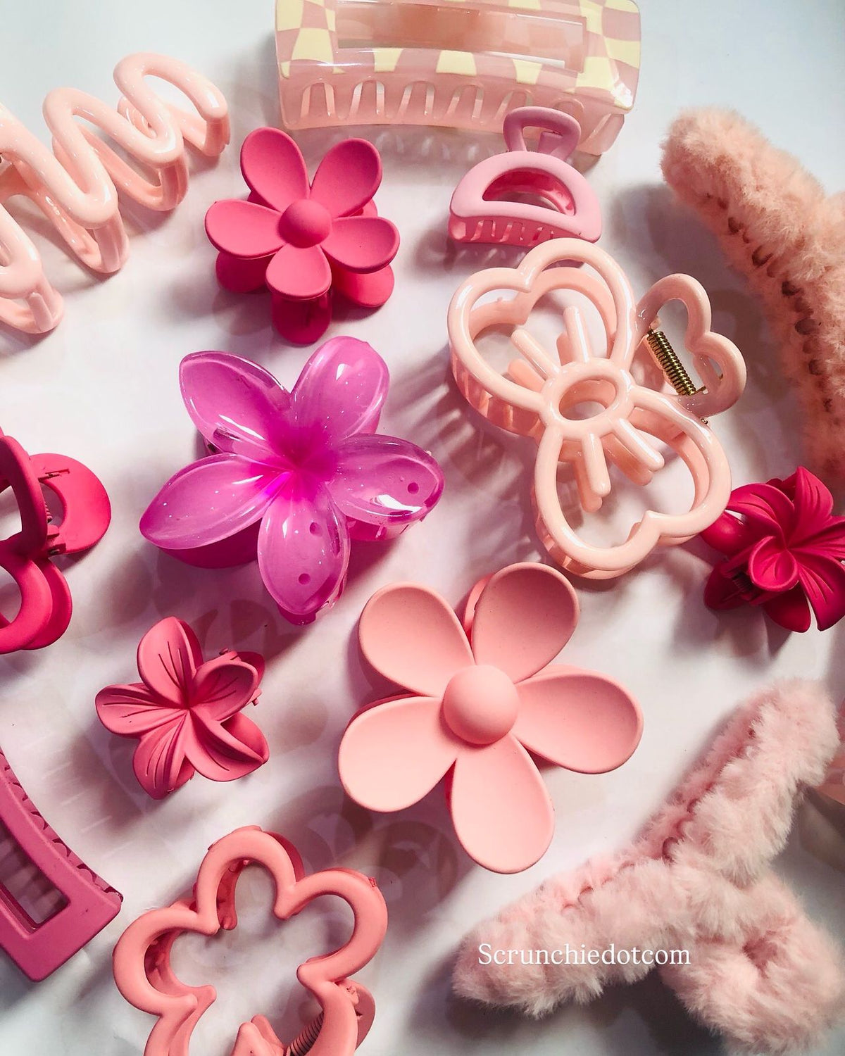 Hair claws And clips