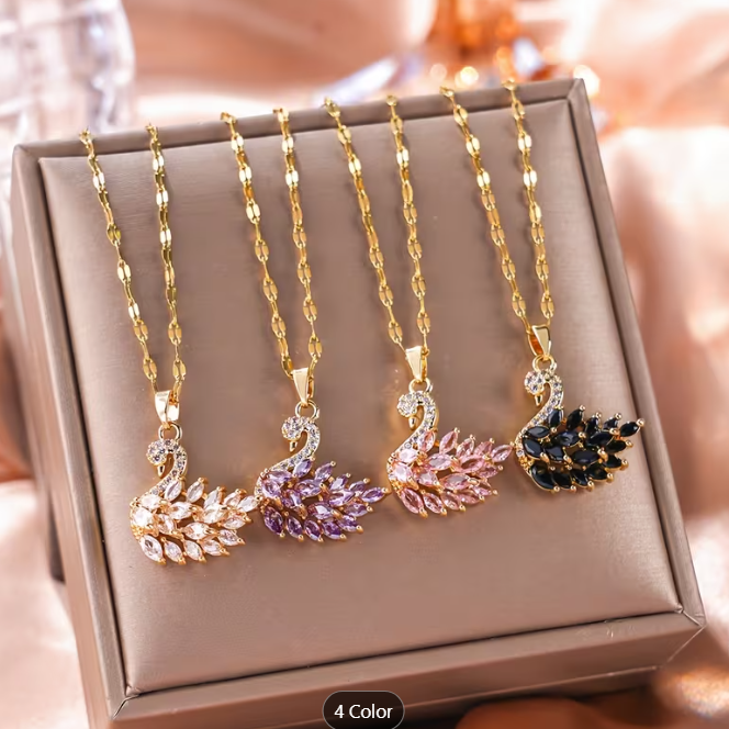 Swan Zirconia Necklace