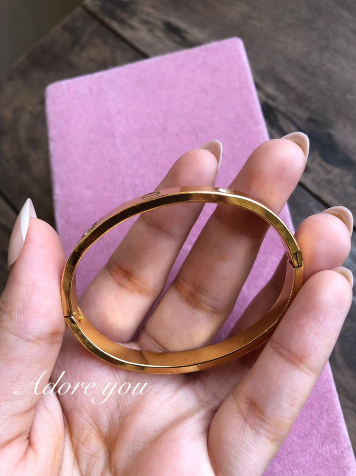 Love Bracelet
