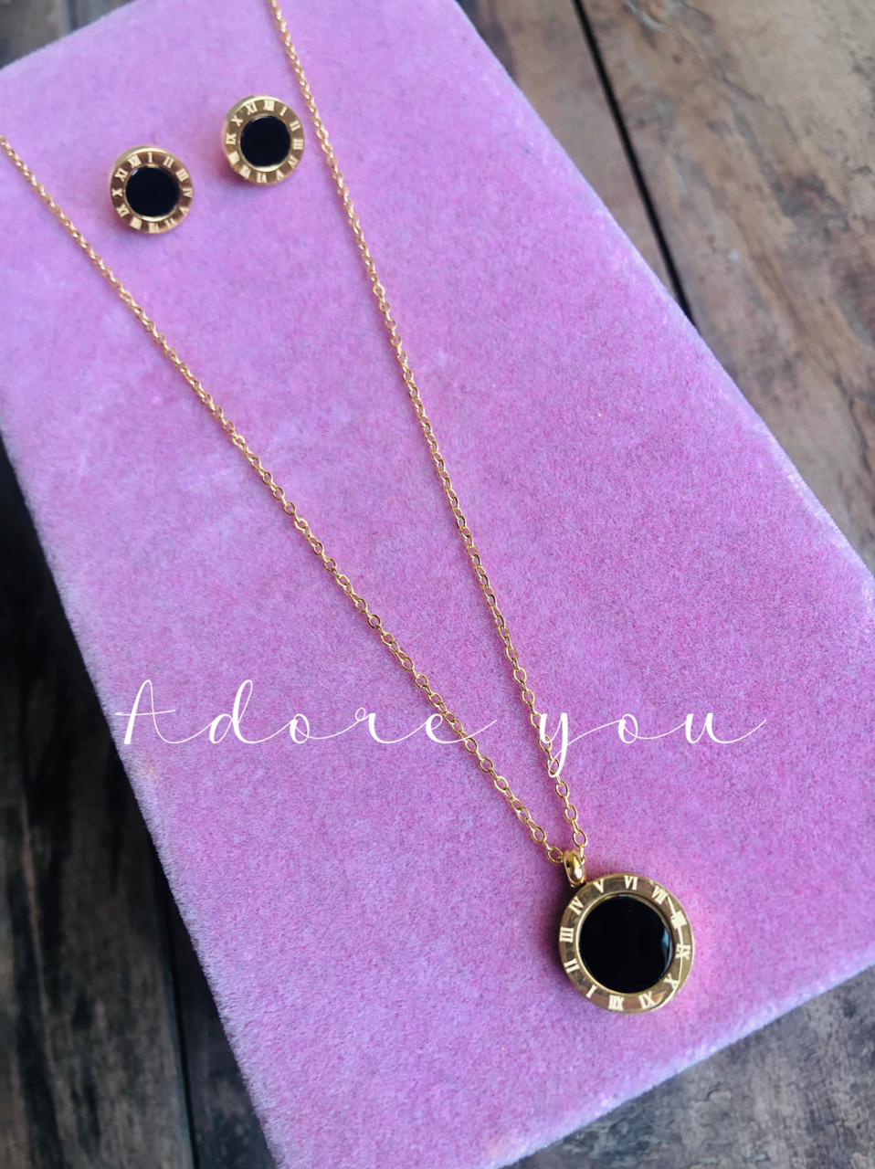 Black eye set