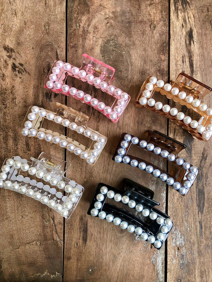 Pearl claw clip