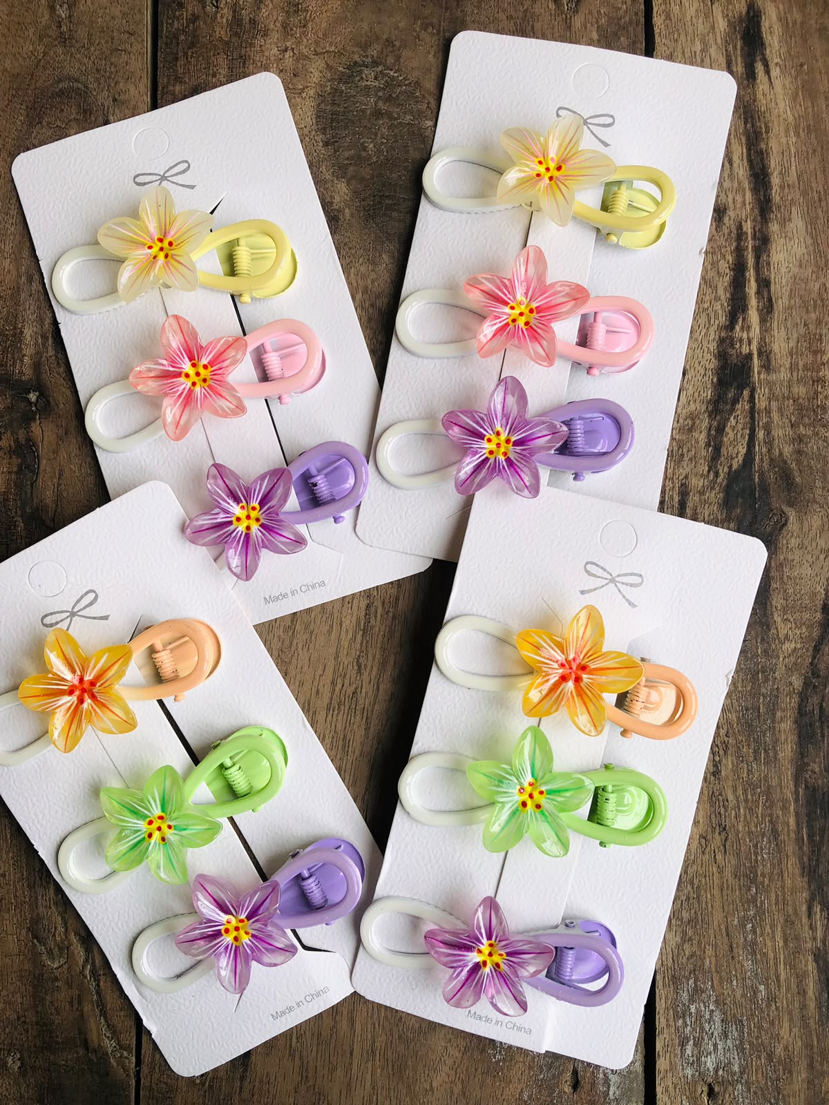 Daisy Bloom Clips