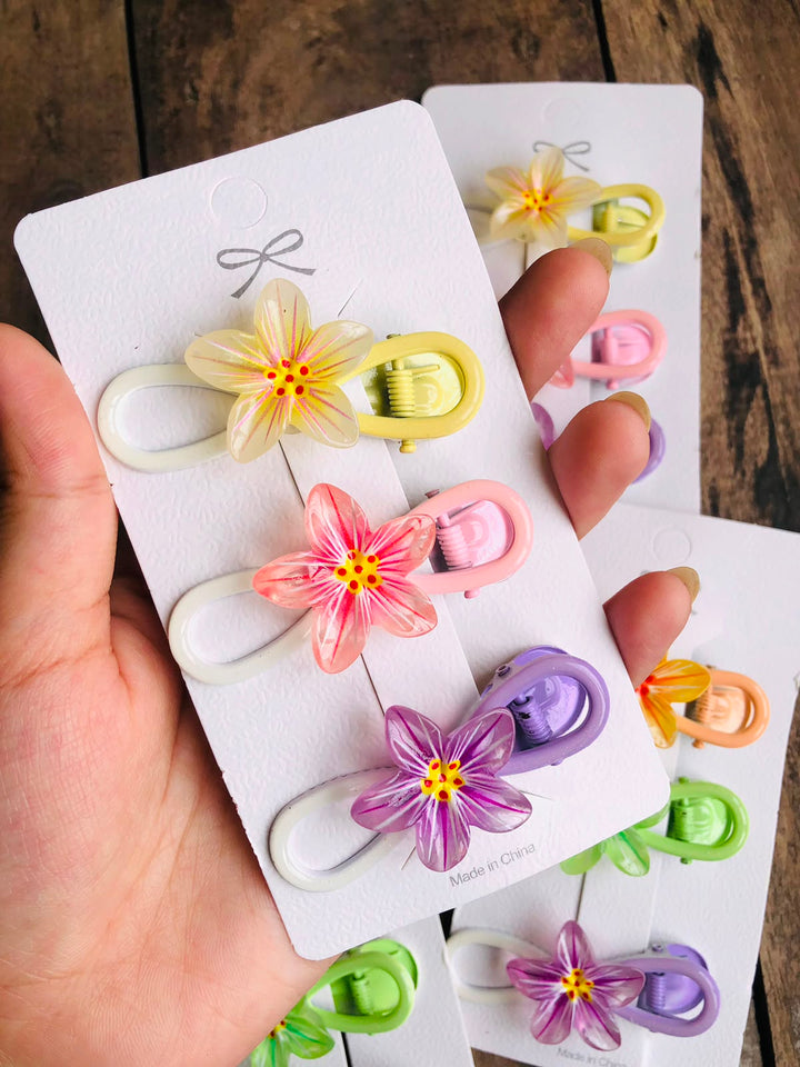 Daisy Bloom Clips