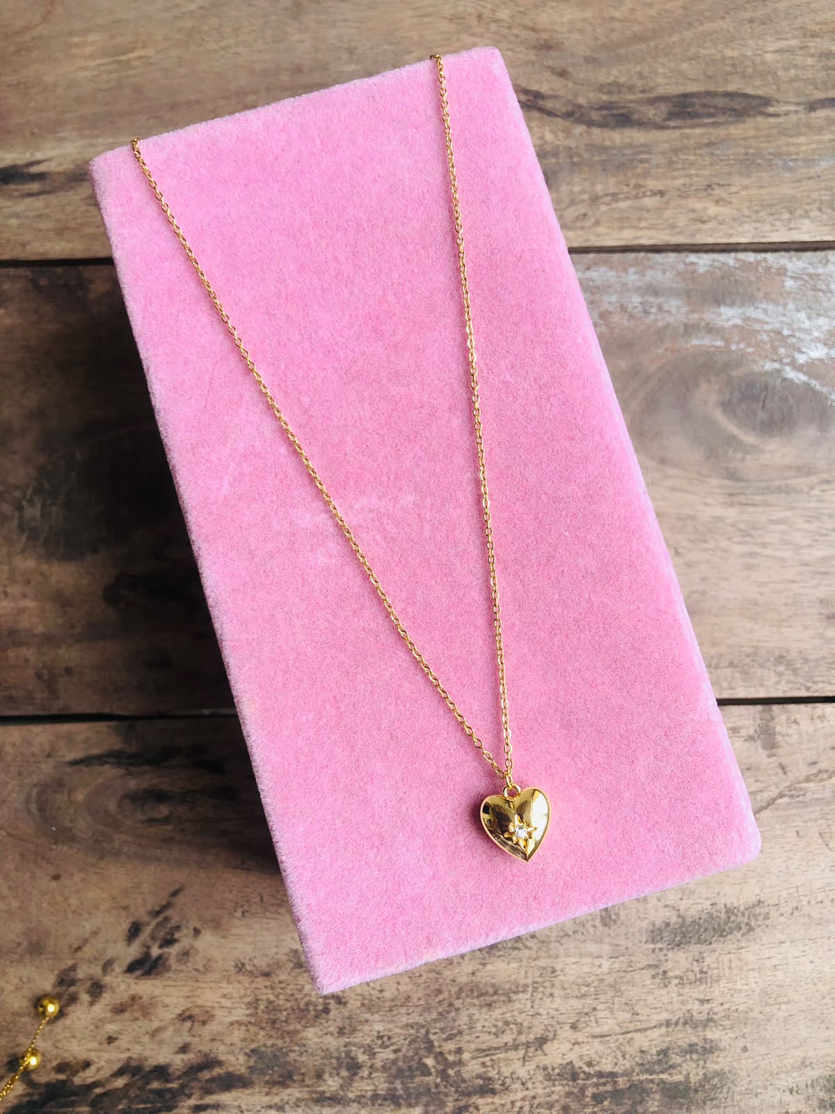 Amore Necklace