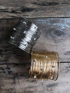 Stone wired Handcuff