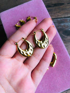 Hoops